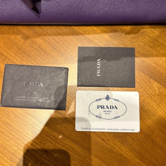 Prada bag! Authentic comes with papers! - Picture 11 of 11